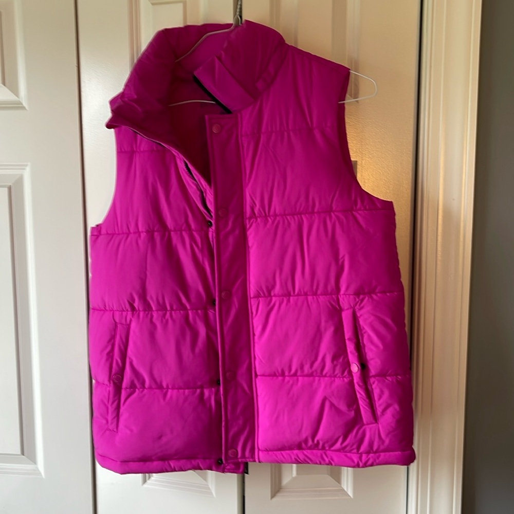 BCBG PUFFER VEST